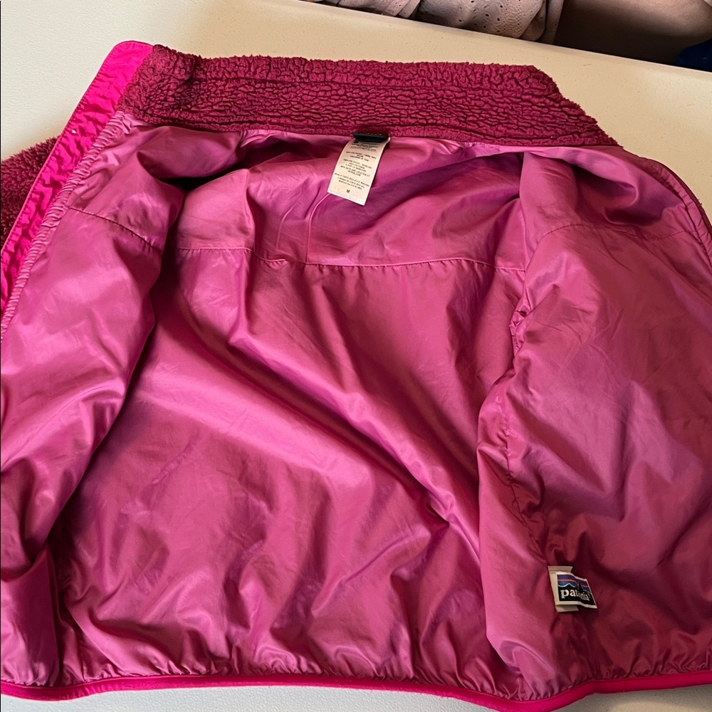 Patagonia Retro-X Jacket in Magenta - Picture 8 of 13